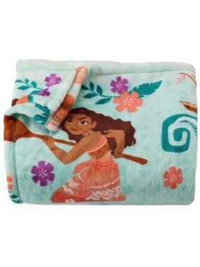 Disney's “Moana” Oversized Supersoft Printed Plush Blanket (NWT)